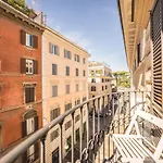 La Finestra Sui Palazzi Di Roma Apartment